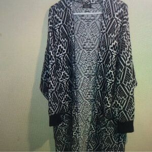 Black and White Patterned Men's Cardigan